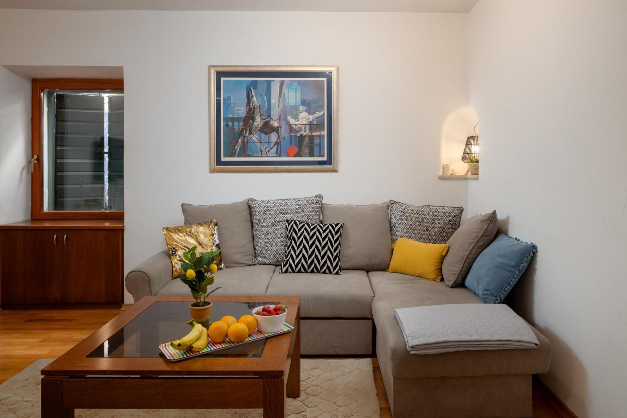 Piazza Square City Top Centre Apartments สปลิท ภายนอก รูปภาพ